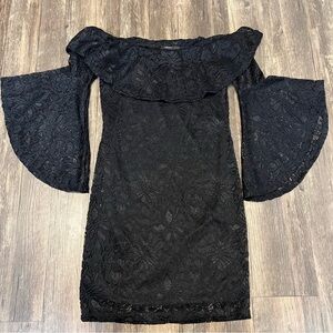 Forever 21 Black Lace Off The Shoulders Bell Long Sleeves Cocktail Dress Size S
